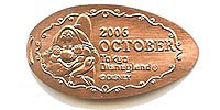 Tokyo Disneyland Coin of the Month tdl0645.jpg - 26409 Bytes