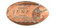 Tokyo Disneyland Coin of the Month tds0610.jpg - 26409 Bytes